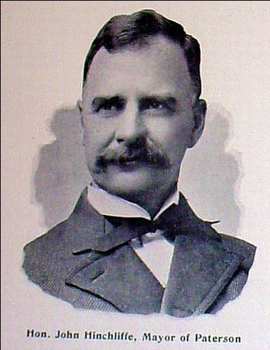 John-Hincliffe-Portrait John-Hincliffe-Portrait