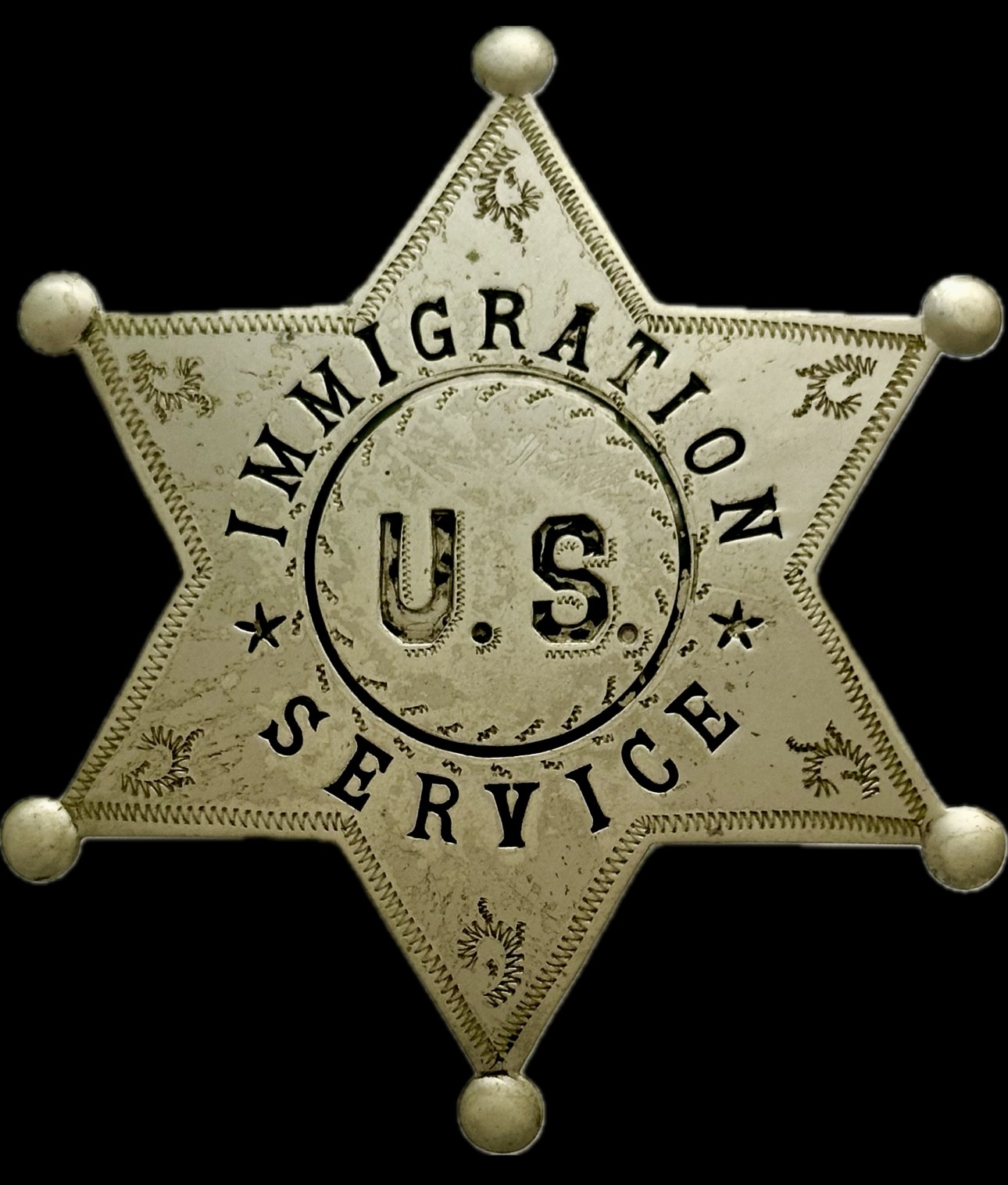 US Immigration officer WandJ 2